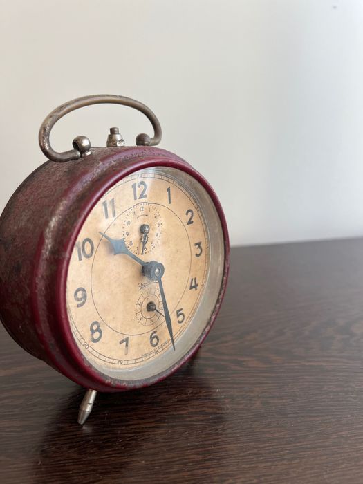 Despertador Antigo REGULADORA - Peça de Coleção