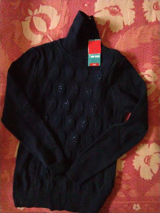 Гольф шкільний темно-синій р. 152. Новий