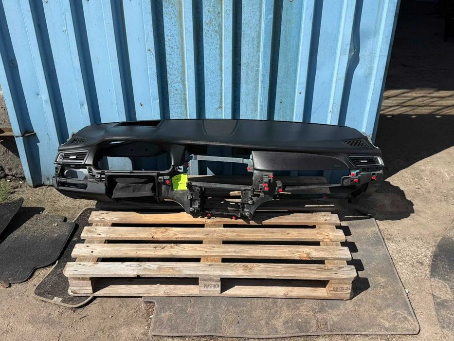 deska rozdzielcza kokpit BMW F01/02