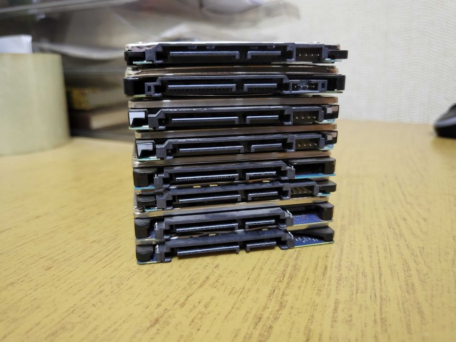 Жорсткі диски HDD 2.5" 320-500GB