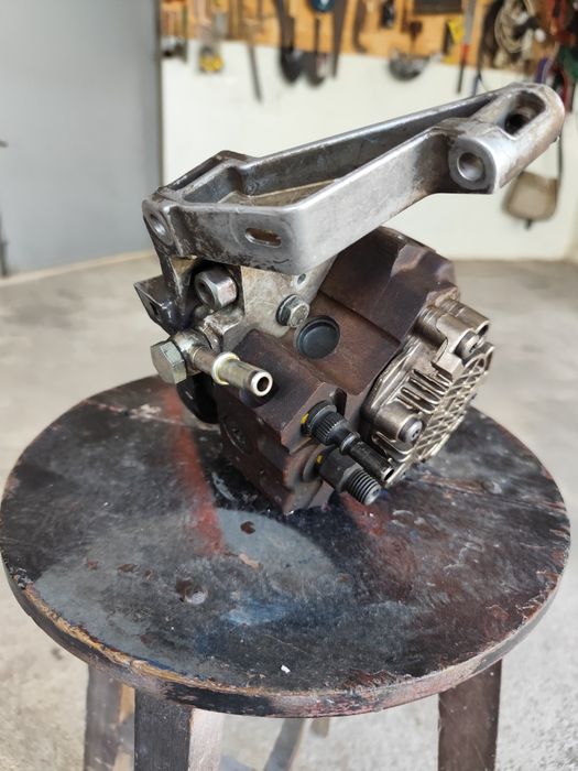 Bomba injetora de gasoleo Peugeot 206 HDI 1400