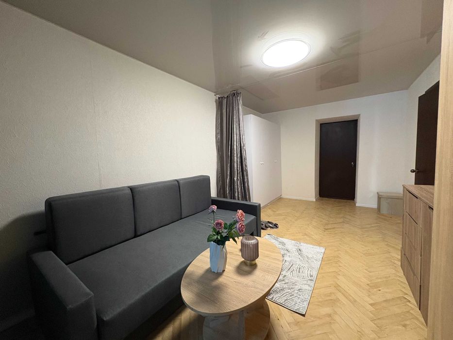 Оренда 2-к квартири вул. Чапека (Фучика) 17 з ремонтом