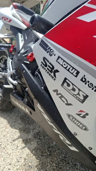 Yamaha yzf R1 2008 impecável