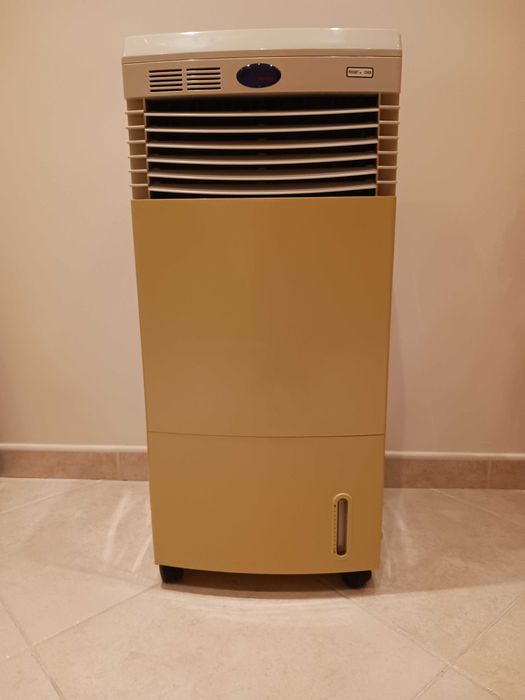 Condicionador de Ar - Refrigera e Aquece