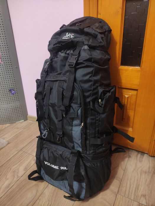 Туристичний рюкзак на 90л