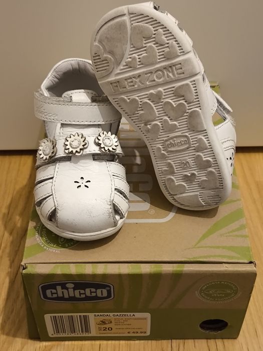 Sandálias Chicco (Tamanho 20)