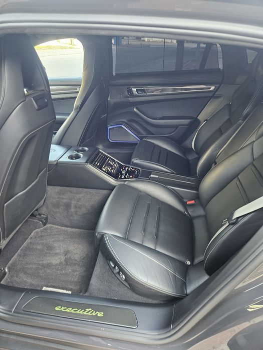 PORSCHE PANAMERA Turbo S-hybrid  com 680 cv