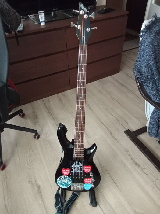 Gitara basowa skyway