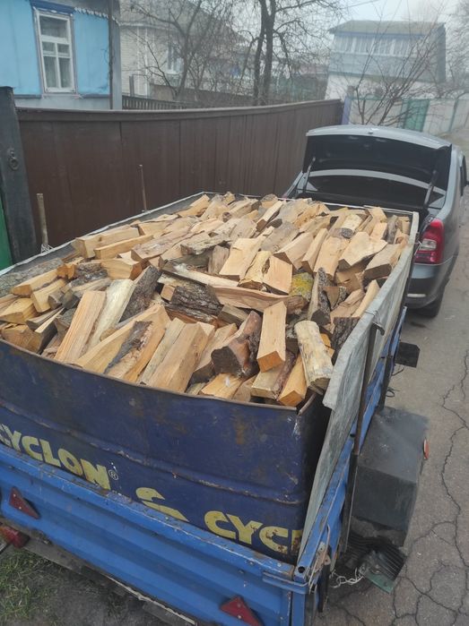 Дрова рубані сухі .Ціна 2500 грн/скл.м.