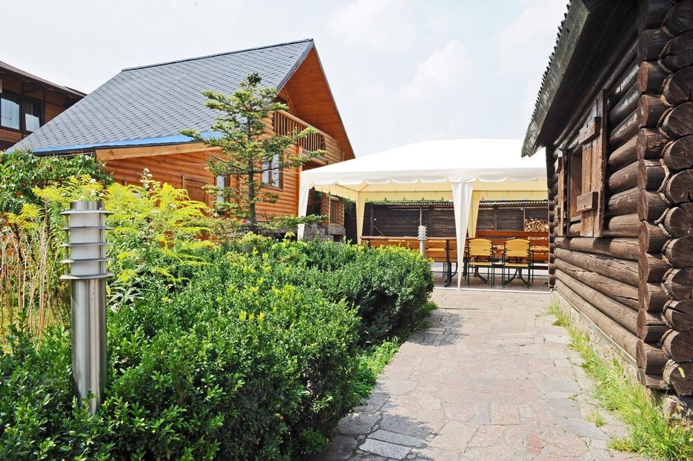 !Біля ТЦ СКАЙ МОЛЛ подобова оренда,сауна .