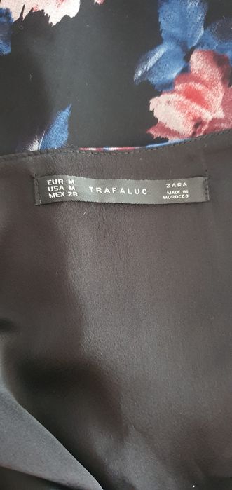 Vestido Zara florido tam.M