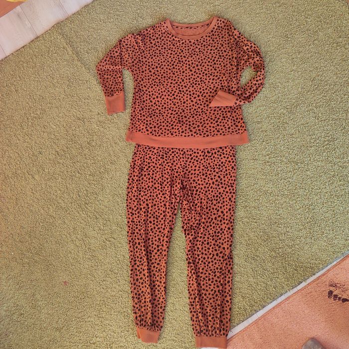 Костюми для дому жіночі