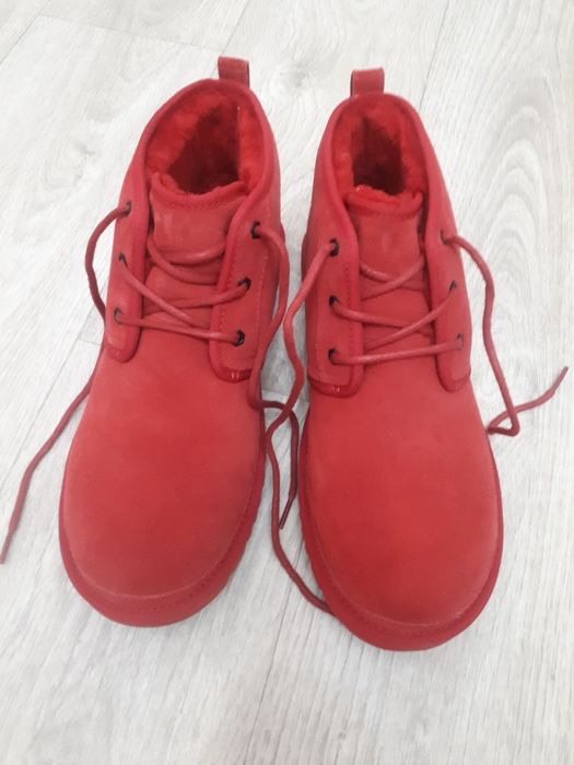 UGG  оригінал нові 43