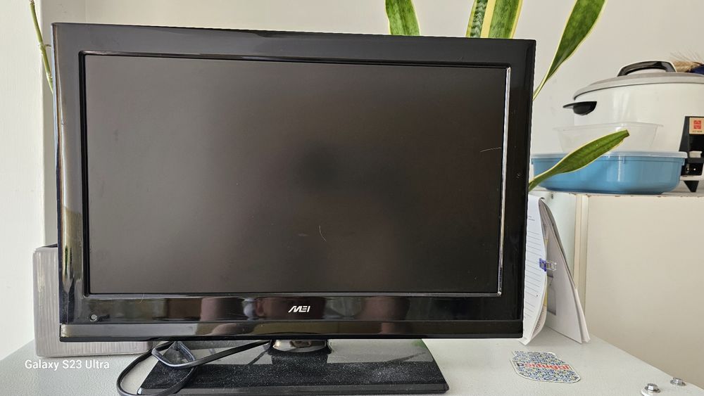 Tv LCD, usado em bom estado, funciona Oeiras E São Julião Da Barra ...