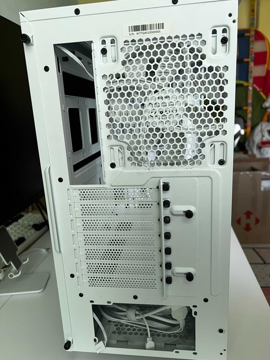 Корпус be quiet! PURE BASE 501 DX White
