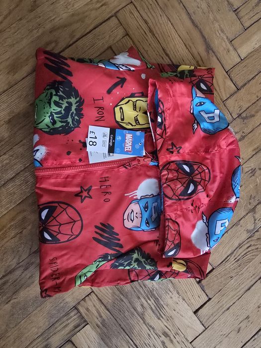 GEORGE kombinezon przeciwdeszczowy Avengers 98-104