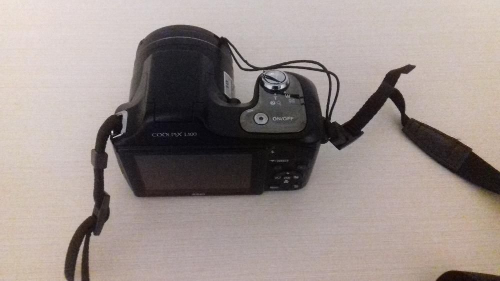 Фотоаппарат Nikon Cooplix L100