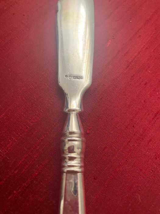 Faqueiro Topazio para doze pessoas "Caninhas"