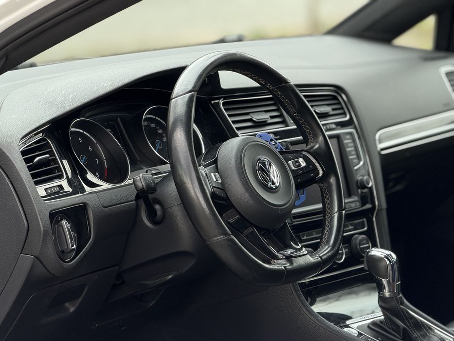 Volkswagen Golf VII 2.0TSI R 300Cv