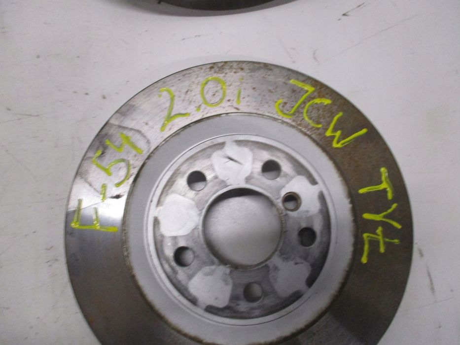 Tarcza tarcze MINI F54 2,0i tył tylne