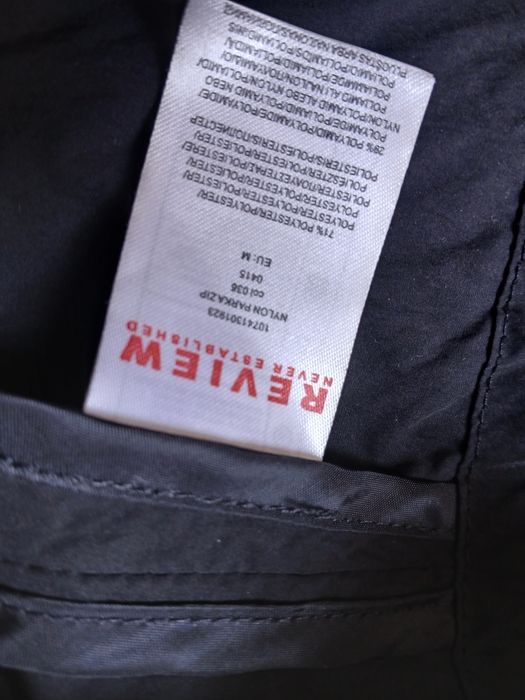 Review Kurtka Przeciwdeszczowa Dłuższa M jak nowa