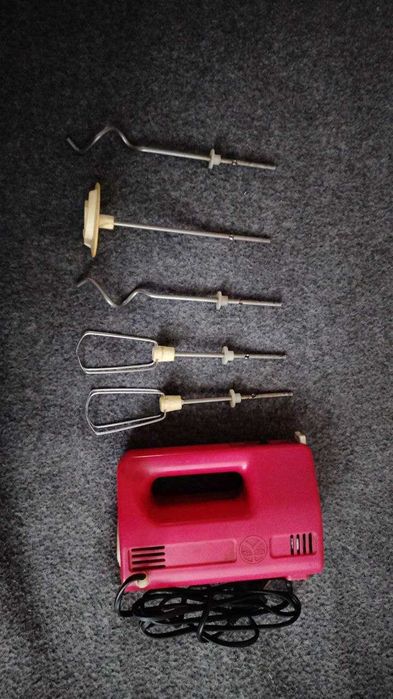 кухонный миксер с  насадками