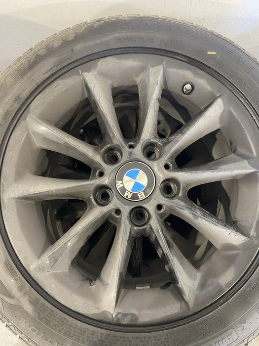 Felgi czarne bmw