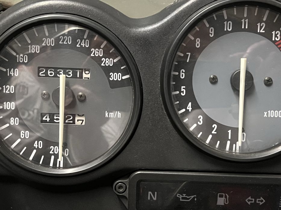 Yamaha YZF600f com apenas 26331 kms