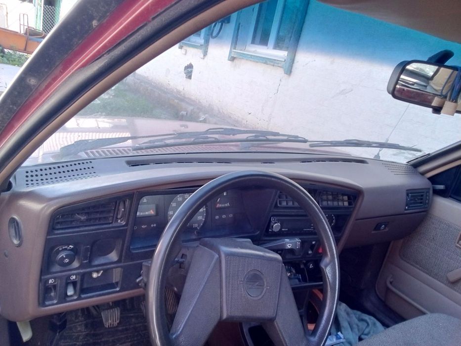 Продам Opel Ascona