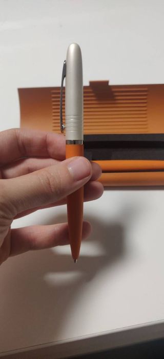 Conjunto de esferográfica e caneta de tinteiro / Fountain Pen - NOVO