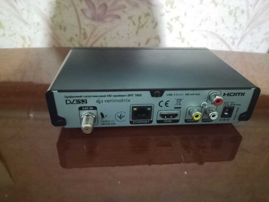 Супутниковий HD тюнер Viasat SRT 7602