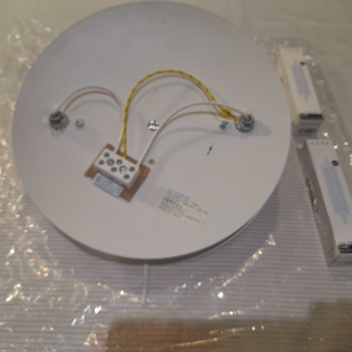 Iluminação Aplique de parede Faro Ovo 62108