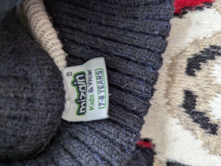 Кофта ,гольф новорічний 7-8 років