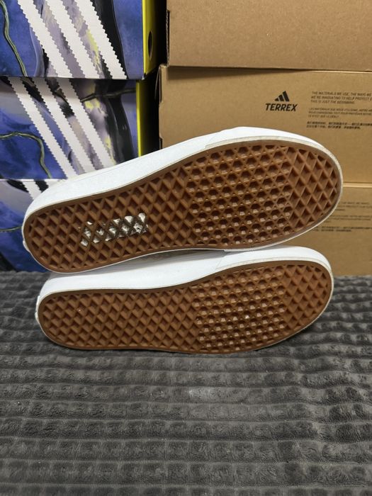 Оригінальні кеди Vans Old Skool 42(27см) нові сток