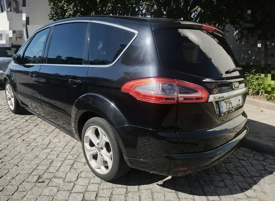 Ford S--Max  Titanium 2.0 TDCI 140CV — photo 3