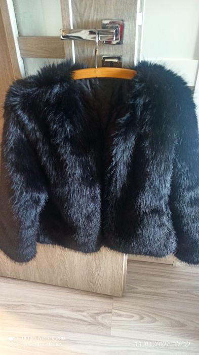 kurtka futerko futro czarne zima r.L