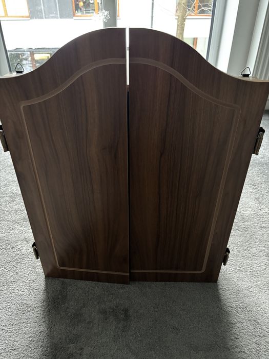 Szafka na tarczę do darta - Harrows