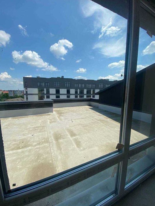 Двохрівнева 3 кімнатна квартира з терасою МЖК вул Нац гвардії