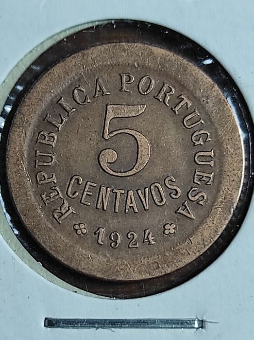 5 moedas, 1 centavo e 2 cent. 1920, 5 centavos de 1921, 24 e 27