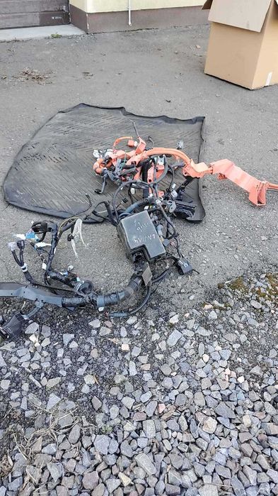 Проводка підкапотна блок запобіжників Toyota Rav4 2016-24р 2.5 гібрид