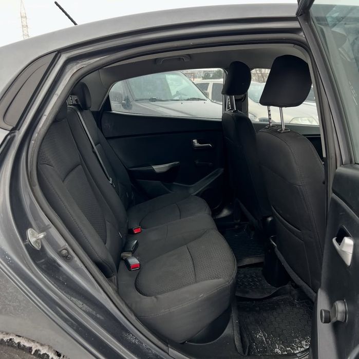Kia Rio - 1.4 Бензин MКПП