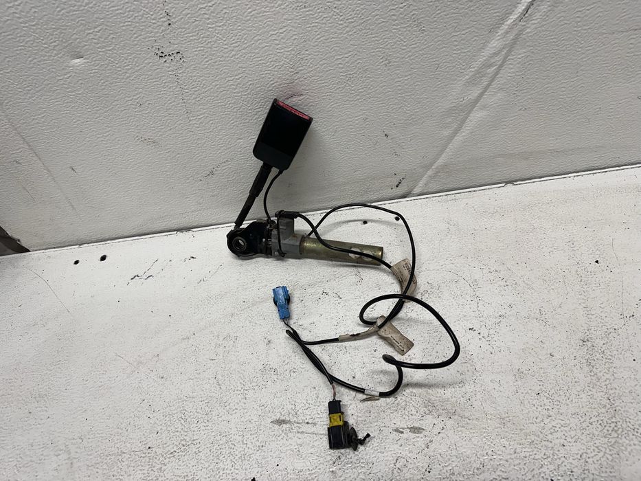 Napinacz Pasa Lewy Przód Renault Master II 98-10r