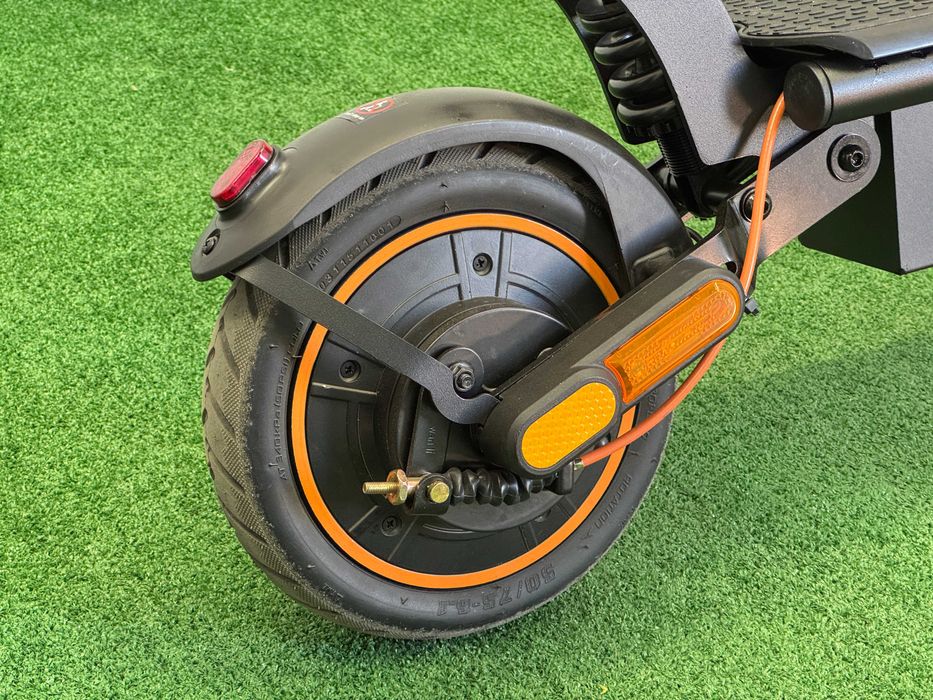 САМОВИВІЗ, Електросамокат X-Boost Scooter 09 PRO 600W, Ємність Батареї 15Ah, Швидкість 40 км/год, Електросамокати