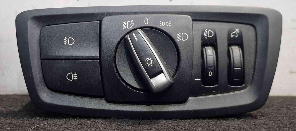 Manípulo de Luzes 6847526 - BMW X1