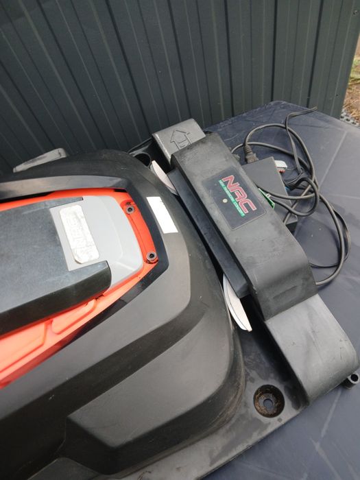 Robot koszący NAC rlm 1500 G2