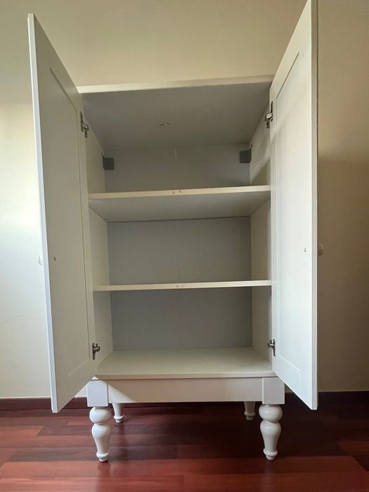 Armário IKEA branco 2 portas – ISALA – modelo descontinuado