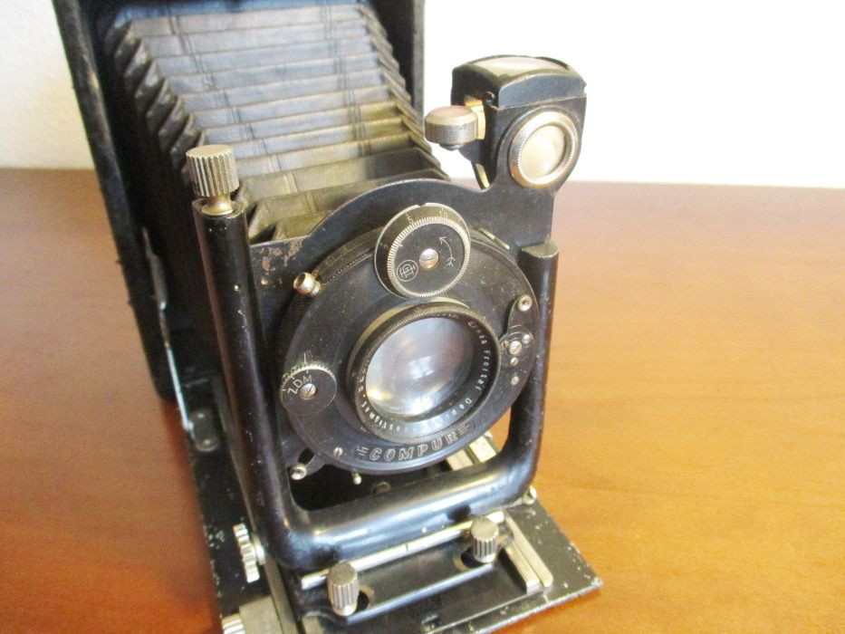 Maquina fotografica Contessa Nettel – 1919