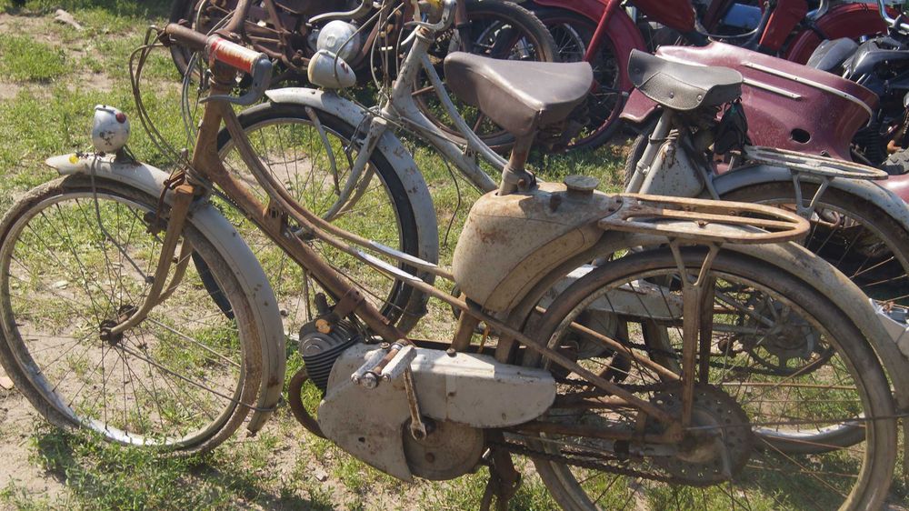 Mobylette 1954 Zabytkowy francuski moped nie Simson Komar motorower ...