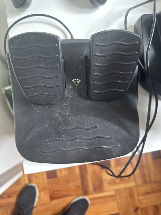 Vendo volante de playstation e Pc