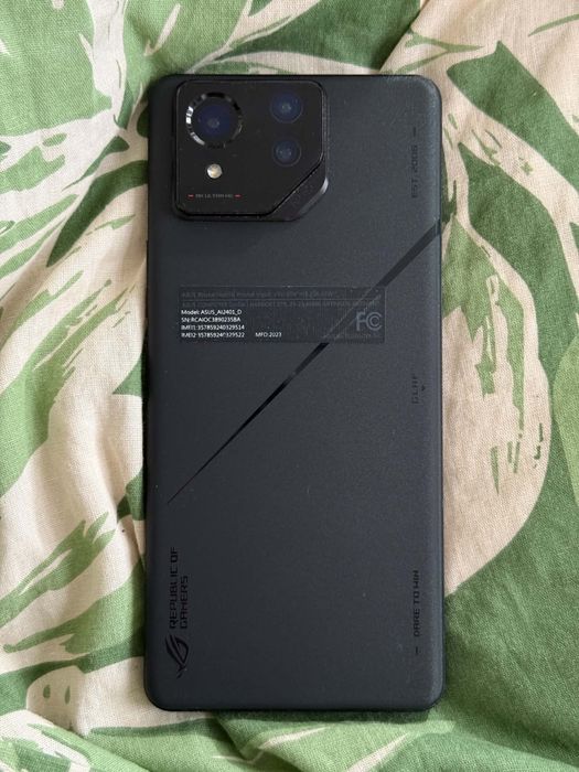 Telefon Asus  Rog 8 pro 16/512GB